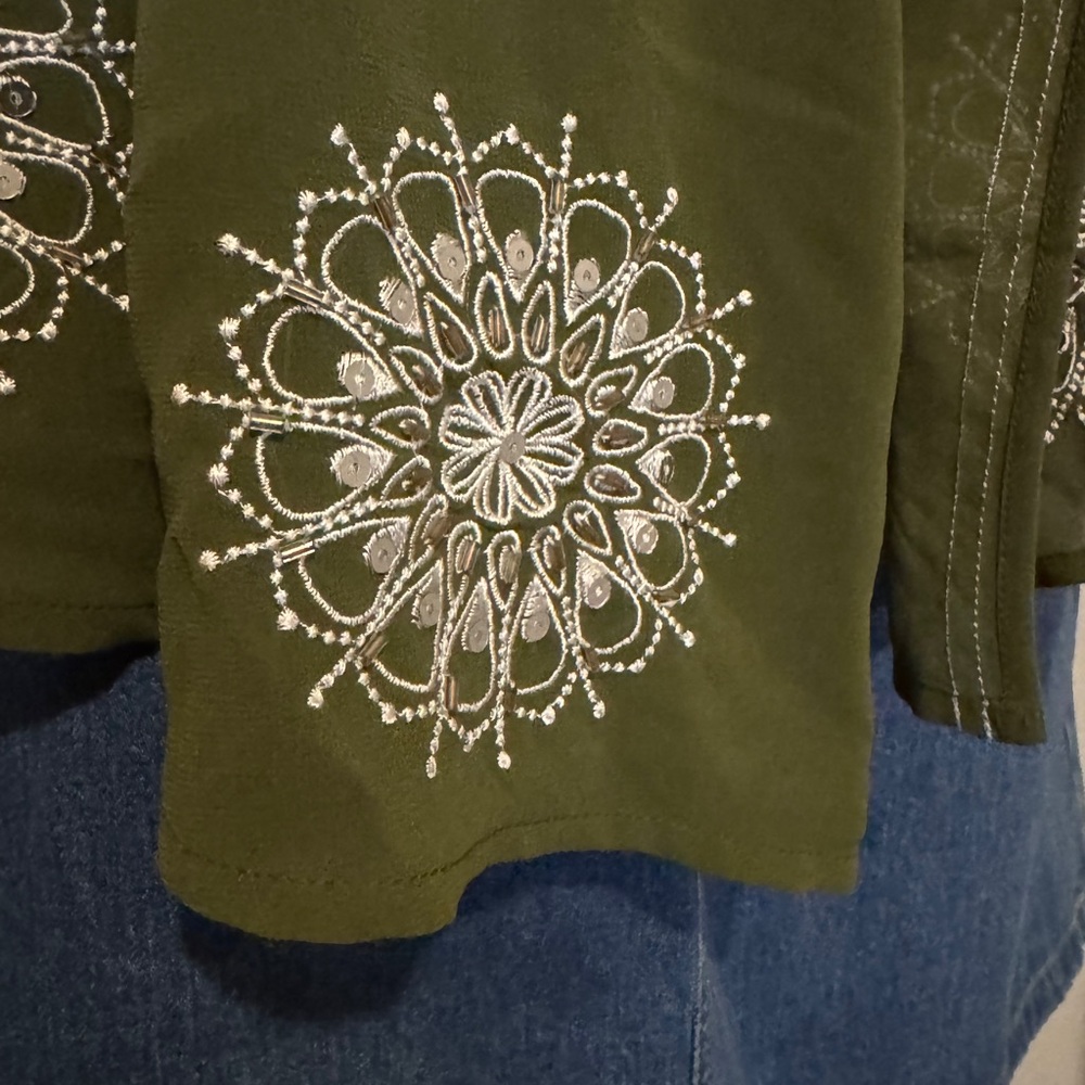 Cato Olive Green Sequin Embroidered Sheer Vest - Picture 5 of 7